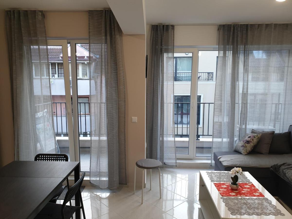 New The Twins Varna Two-Bedroom, Apt 5 At 15 Tsani Ginchev Street, Floor 3 Экстерьер фото