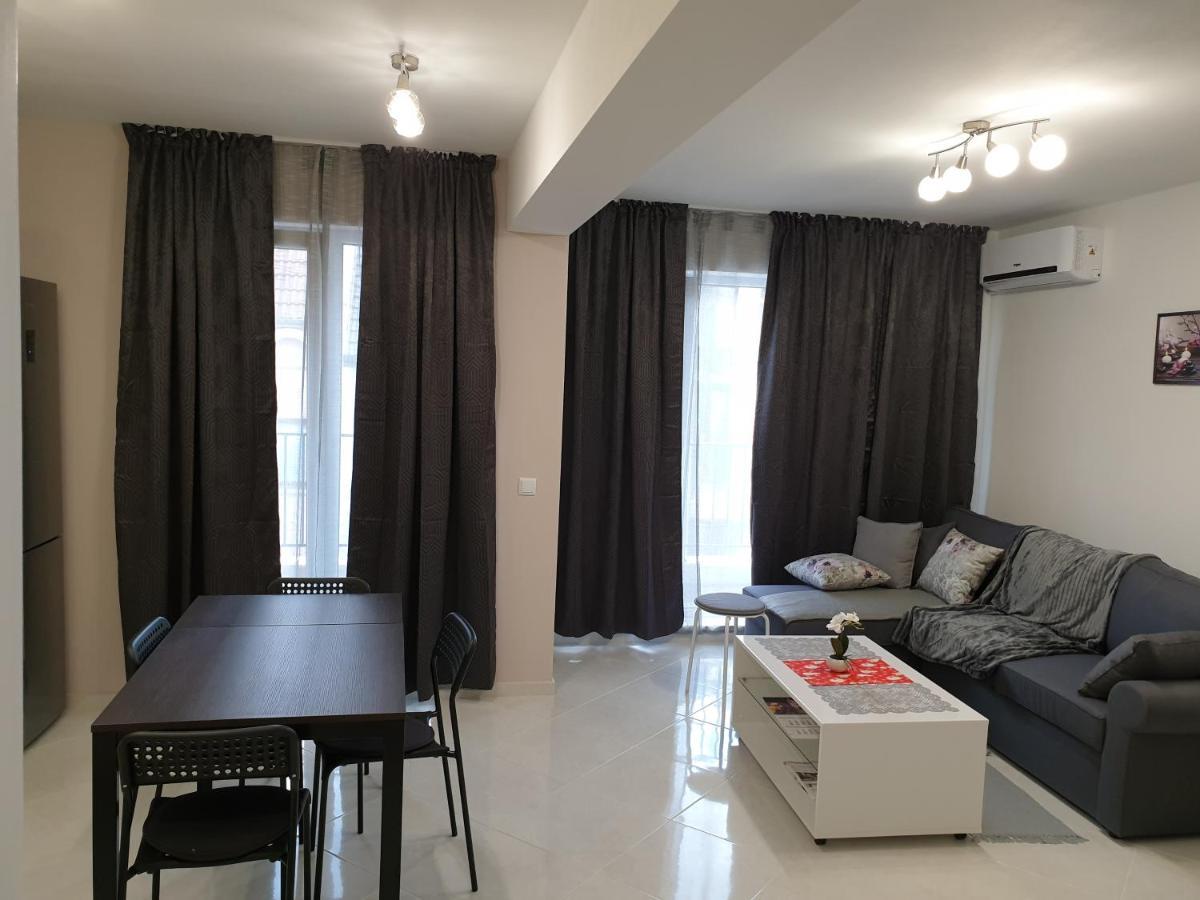 New The Twins Varna Two-Bedroom, Apt 5 At 15 Tsani Ginchev Street, Floor 3 Экстерьер фото