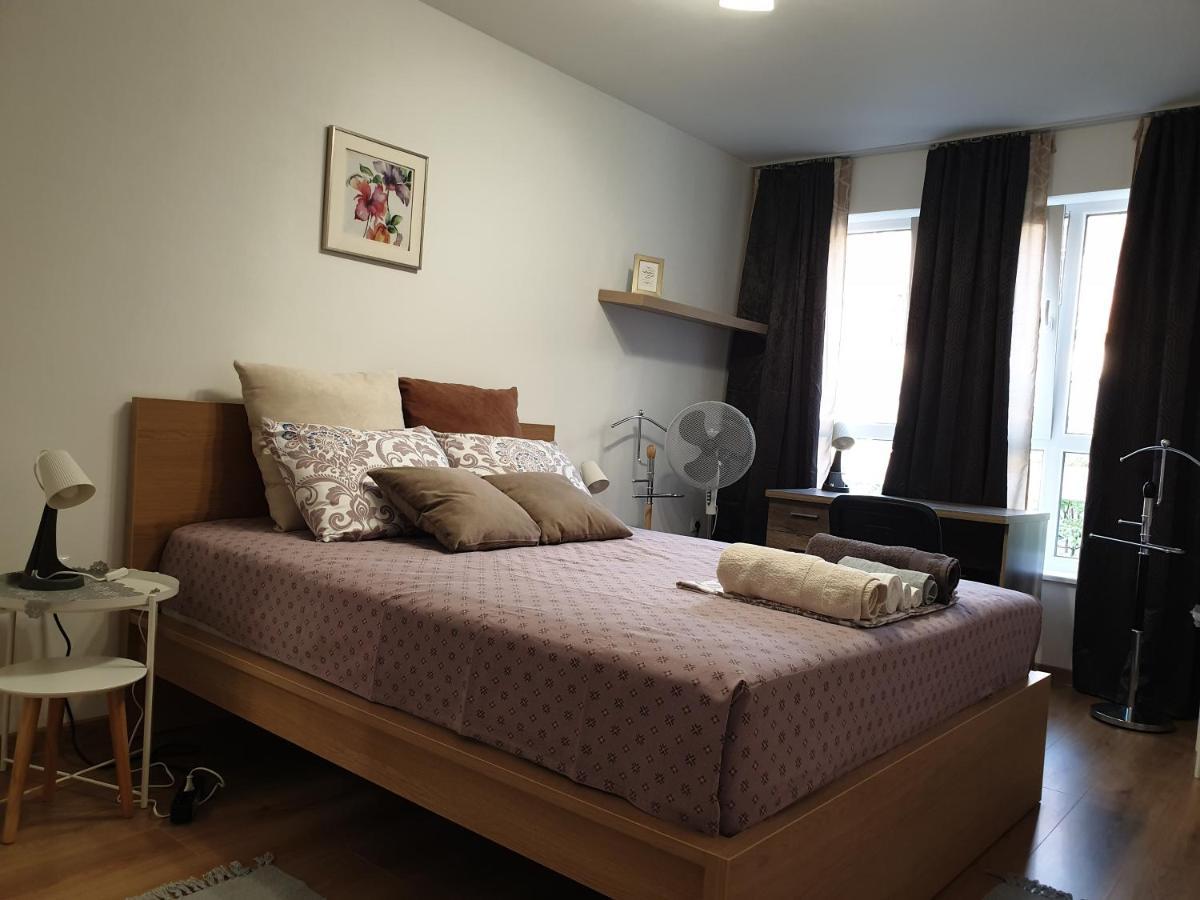 New The Twins Varna Two-Bedroom, Apt 5 At 15 Tsani Ginchev Street, Floor 3 Экстерьер фото