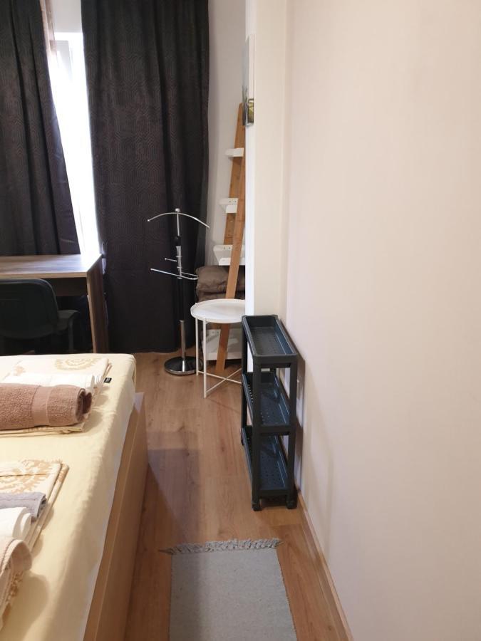 New The Twins Varna Two-Bedroom, Apt 5 At 15 Tsani Ginchev Street, Floor 3 Экстерьер фото